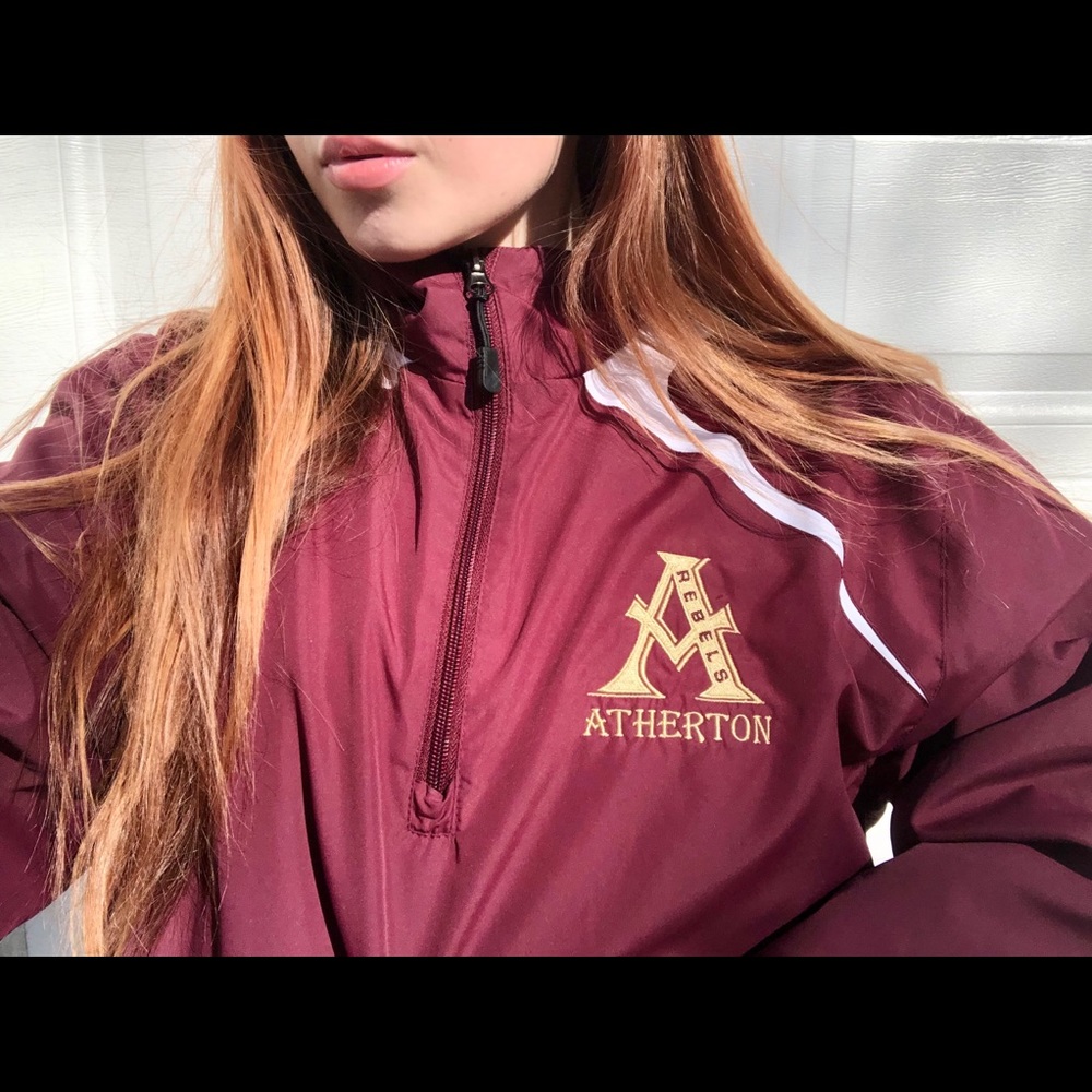 Atherton wind breaker